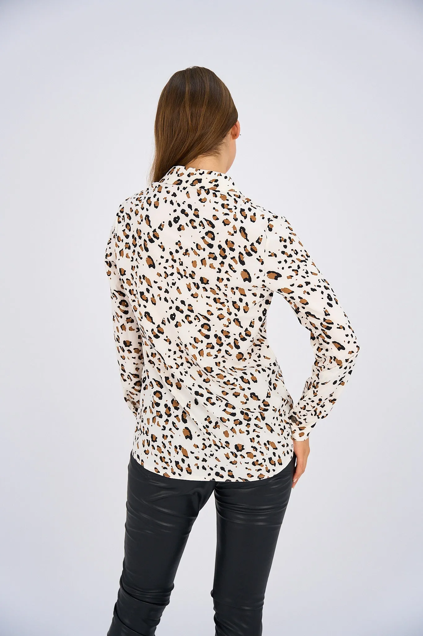 Leopard Print Basic Shirt