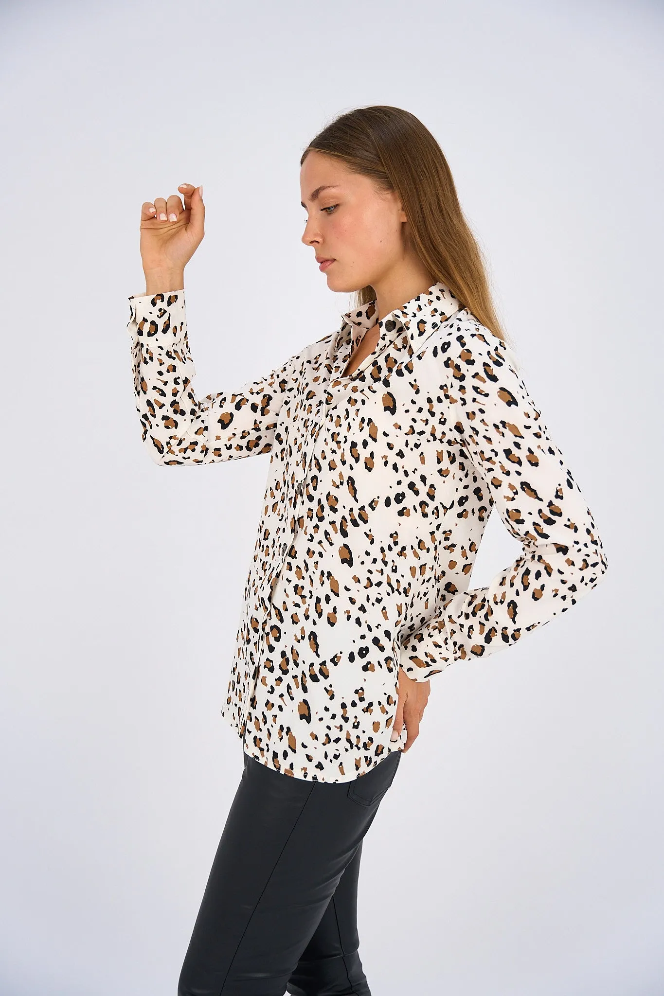 Leopard Print Basic Shirt